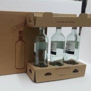 scatola per 3 bottiglie (+€16.00)